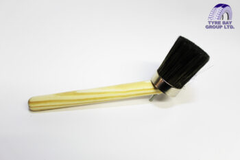 WOODEN ANGLED TYRE PASTE BRUSH