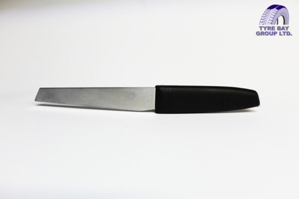 PLASTIC HANDLE VALVE KNIFE