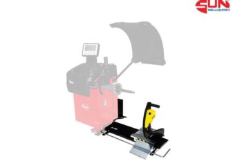 EFFORT-LESS LIFT FOR CAR WHEEL BALANCERS
