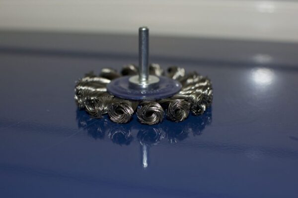 TWIST KNOT WHEEL WIRE BRUSH 6MM ARBOUR